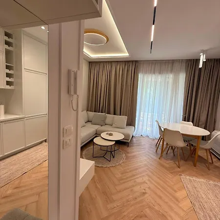 Ajmare Valamar *